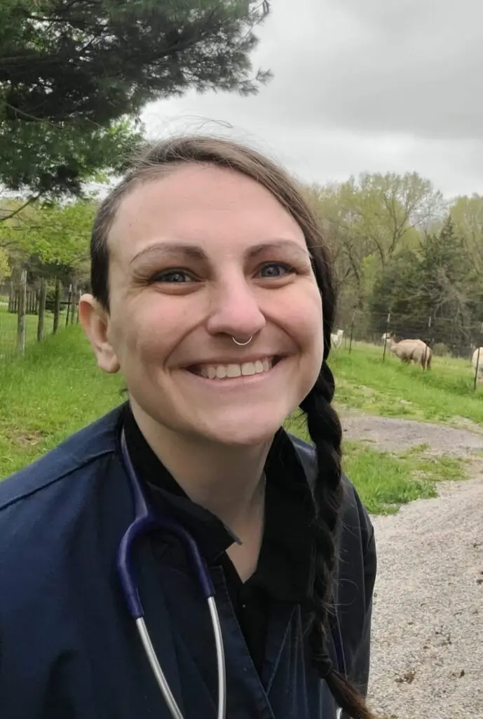 Dr. Fedor of Magruder Tabb Animal Clinic.